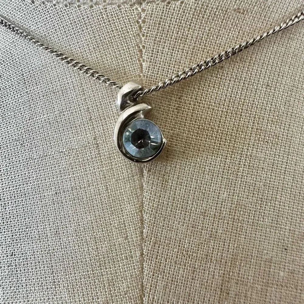 Annaleece by Devries silver tone Swarovski Crystal pendant necklace